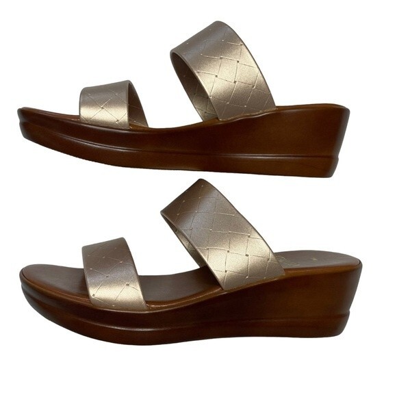 Italian Shoemakers Tan and Gold Slides Sandals 2 inch Heels, size 7M - Picture 5 of 12
